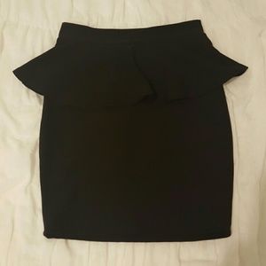 🔴Final Price! Black peplum skirt